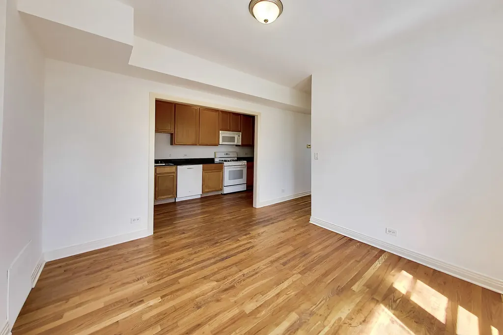5115 North Kenmore Avenue Chicago IL 60640