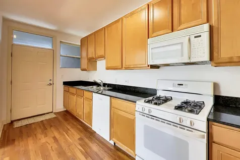 5115 North Kenmore Avenue Chicago IL 60640