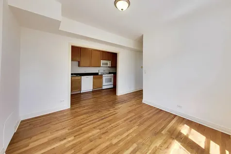 5115 North Kenmore Avenue Chicago IL 60640