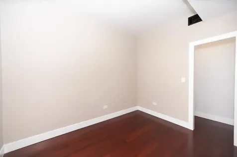 3902 West Fillmore Street Chicago IL 60624