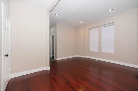 3902 West Fillmore Street Chicago IL 60624