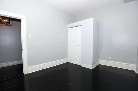 5427 South Blackstone Avenue Chicago IL 60615