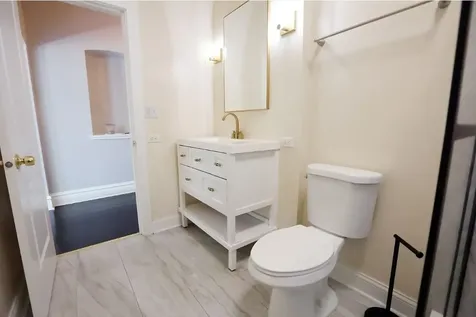 5427 South Blackstone Avenue Chicago IL 60615