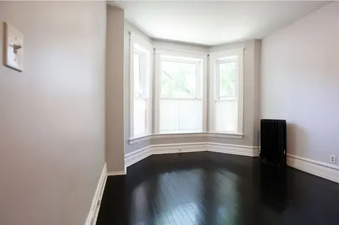 5427 South Blackstone Avenue Chicago IL 60615