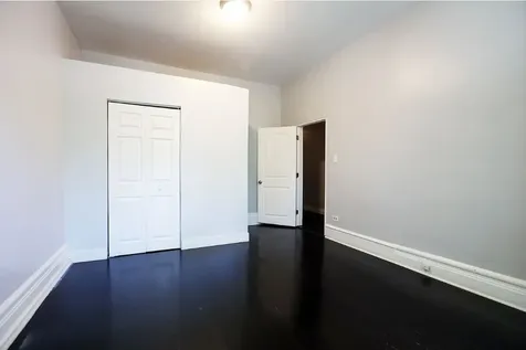 5427 South Blackstone Avenue Chicago IL 60615