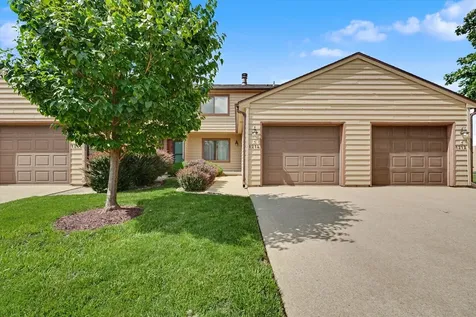 1214 Lancaster Drive Champaign IL 61821