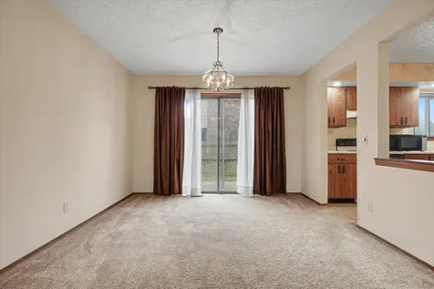 1214 Lancaster Drive Champaign IL 61821