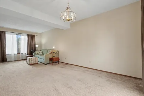 1214 Lancaster Drive Champaign IL 61821