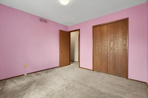 1214 Lancaster Drive Champaign IL 61821