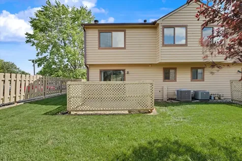 1212 Lancaster Drive Champaign IL 61821