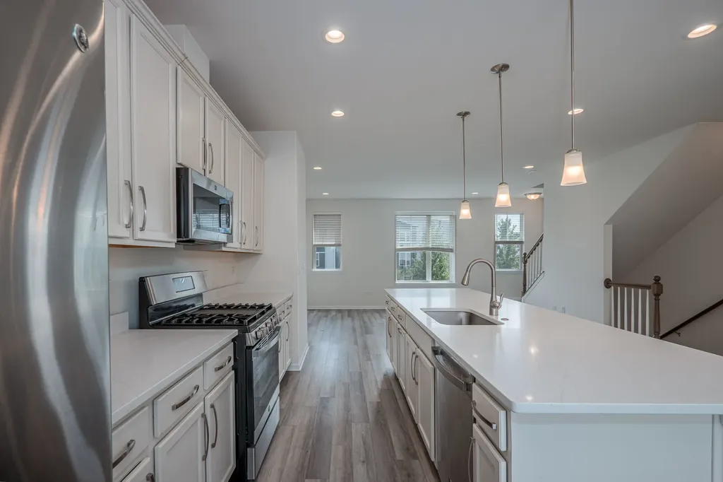 857 Finley Drive Aurora IL 60504