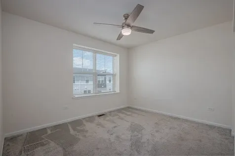 857 Finley Drive Aurora IL 60504