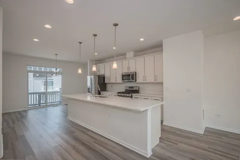 857 Finley Drive Aurora IL 60504