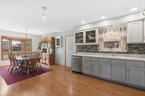 16967 82ND Avenue Tinley Park IL 60477