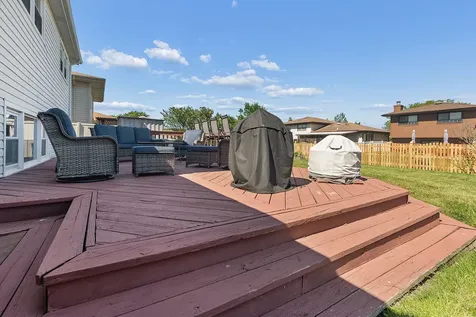 16967 82ND Avenue Tinley Park IL 60477
