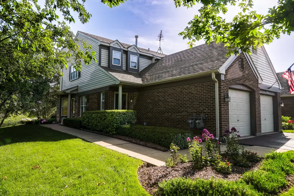 1994 Gary Court Schaumburg IL 60193