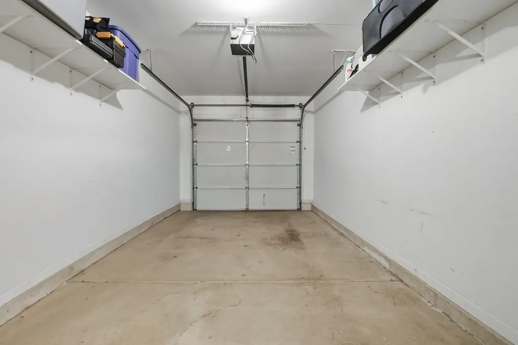 1994 Gary Court Schaumburg IL 60193