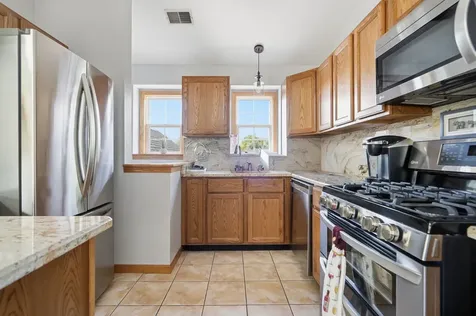1994 Gary Court Schaumburg IL 60193
