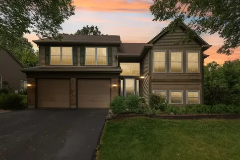 442 Harbor Drive Carpentersville IL 60110
