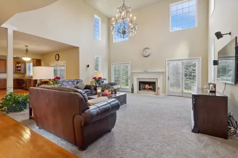 391 Lake Run Lane North Aurora IL 60542