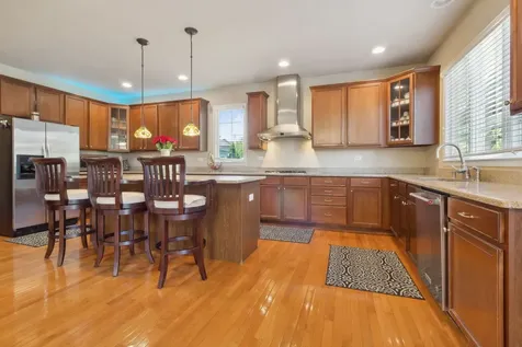 391 Lake Run Lane North Aurora IL 60542