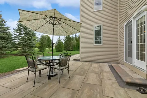 391 Lake Run Lane North Aurora IL 60542