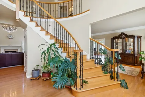391 Lake Run Lane North Aurora IL 60542