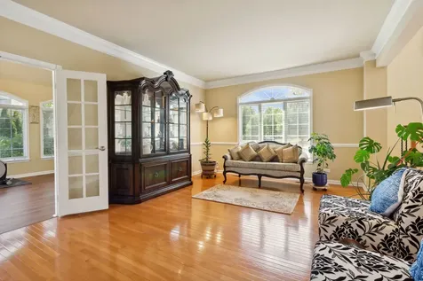 391 Lake Run Lane North Aurora IL 60542
