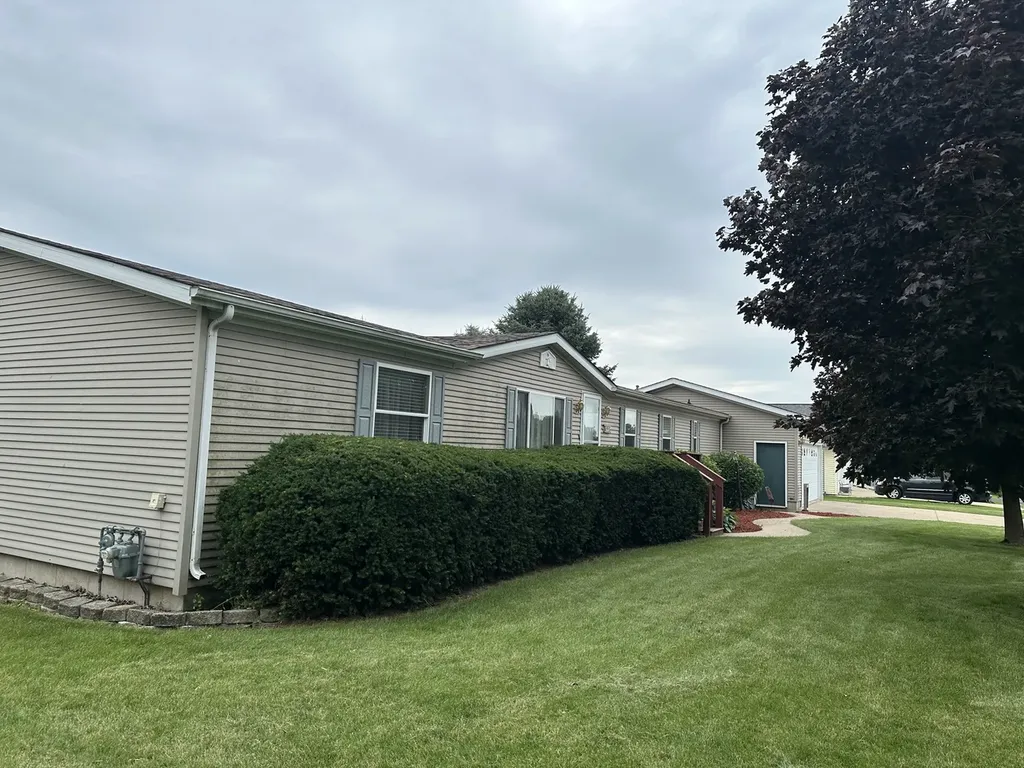 409 9TH Street Milledgeville IL 61051