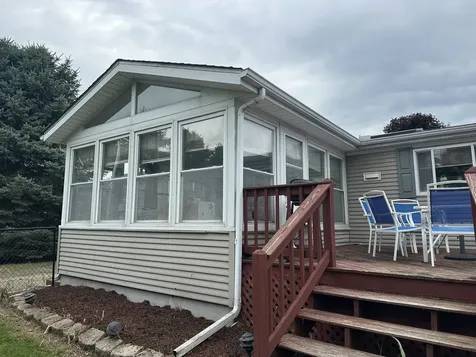 409 9TH Street Milledgeville IL 61051