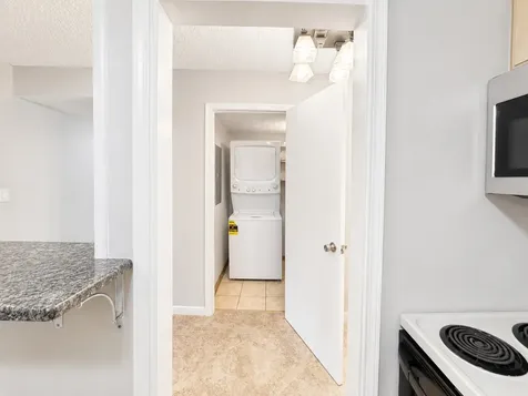 520 Biesterfield Road Elk Grove Village IL 60007