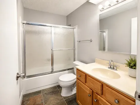 520 Biesterfield Road Elk Grove Village IL 60007