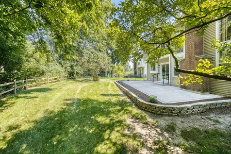 9 Sagebrush Court Streamwood IL 60107
