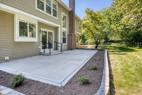 9 Sagebrush Court Streamwood IL 60107