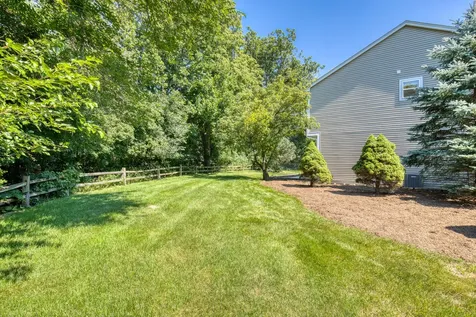 9 Sagebrush Court Streamwood IL 60107