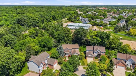 9 Sagebrush Court Streamwood IL 60107