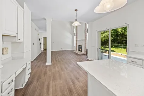 9 Sagebrush Court Streamwood IL 60107
