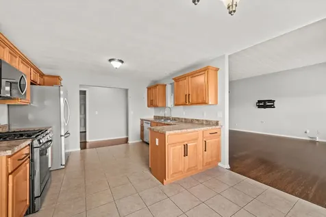 2939 Vaughndale Drive Machesney Park IL 61115