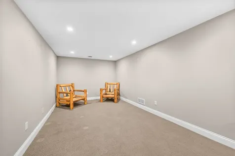 2939 Vaughndale Drive Machesney Park IL 61115