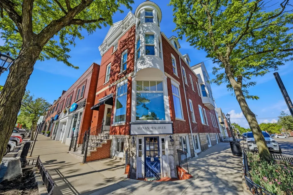 102 South Washington Street Hinsdale IL 60521