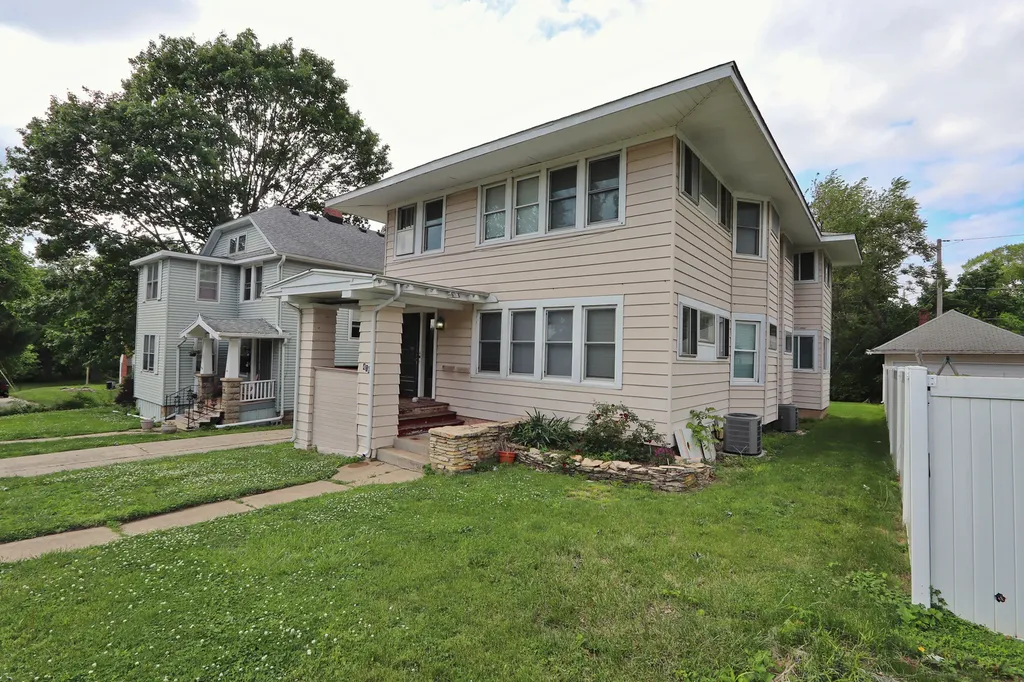 416 West Jackson Street Morris IL 60450