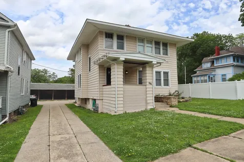416 West Jackson Street Morris IL 60450