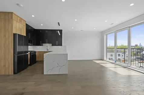 3008 West Belmont Avenue Chicago IL 60618