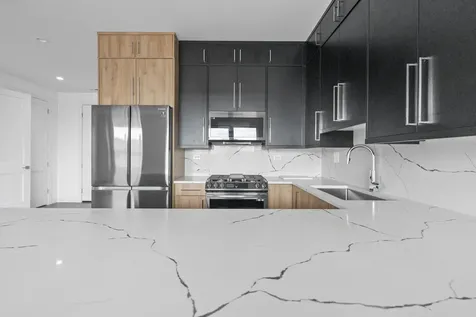 3008 West Belmont Avenue Chicago IL 60618