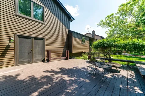 820 Long Meadow Drive Schaumburg IL 60193