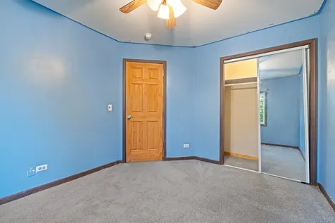 983 Valleyview Drive Bartlett IL 60103