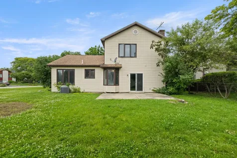 983 Valleyview Drive Bartlett IL 60103