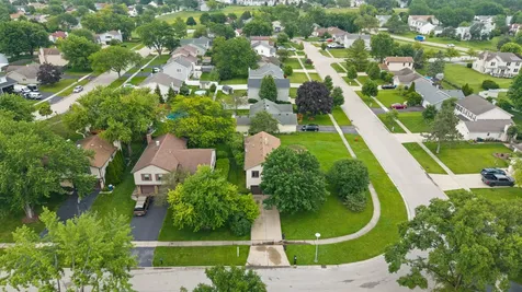 983 Valleyview Drive Bartlett IL 60103