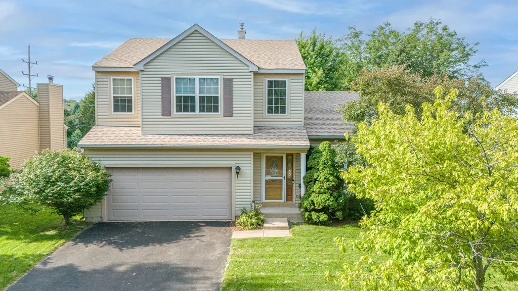 1944 Woodhaven Drive Bartlett IL 60103