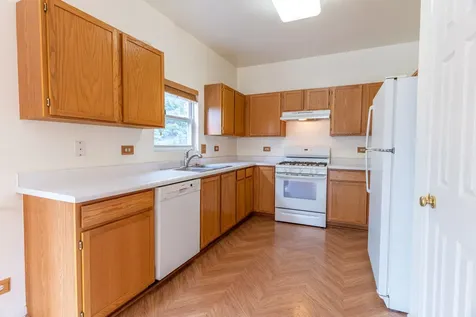 1944 Woodhaven Drive Bartlett IL 60103